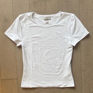 Aritzia White Short Sleeve Tee